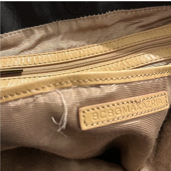 BCBG MAXAZRIA Leather Tote Bag Color Block Cream/Black Handbag Laser Cut Accent - Picture 8 of 11